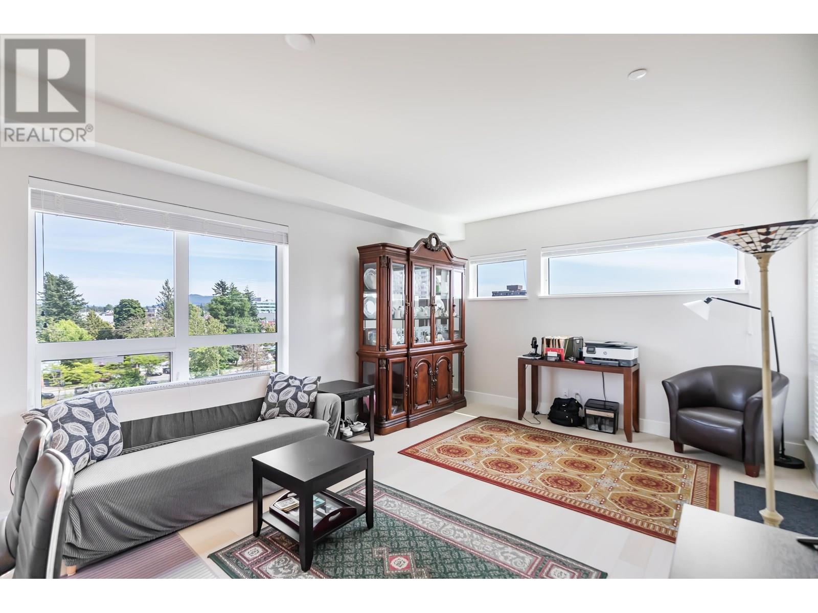 Photo 9 of 506 22226 Brown Avenue, Maple Ridge BC