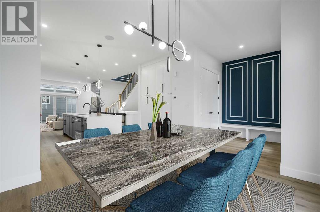 Single Family House for Sale in  Hartford Road NW Highwood Calgary 