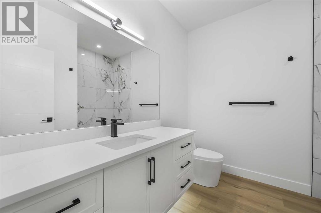 Single Family House for Sale in  Hartford Road NW Highwood Calgary 