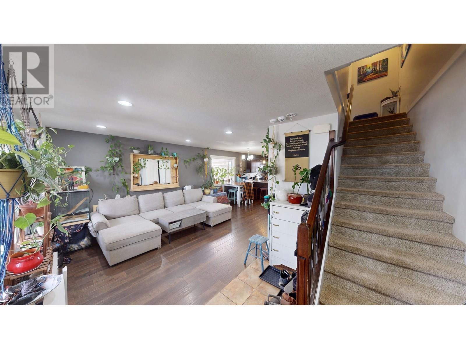 9219 102 AVENUE, Fort St. John