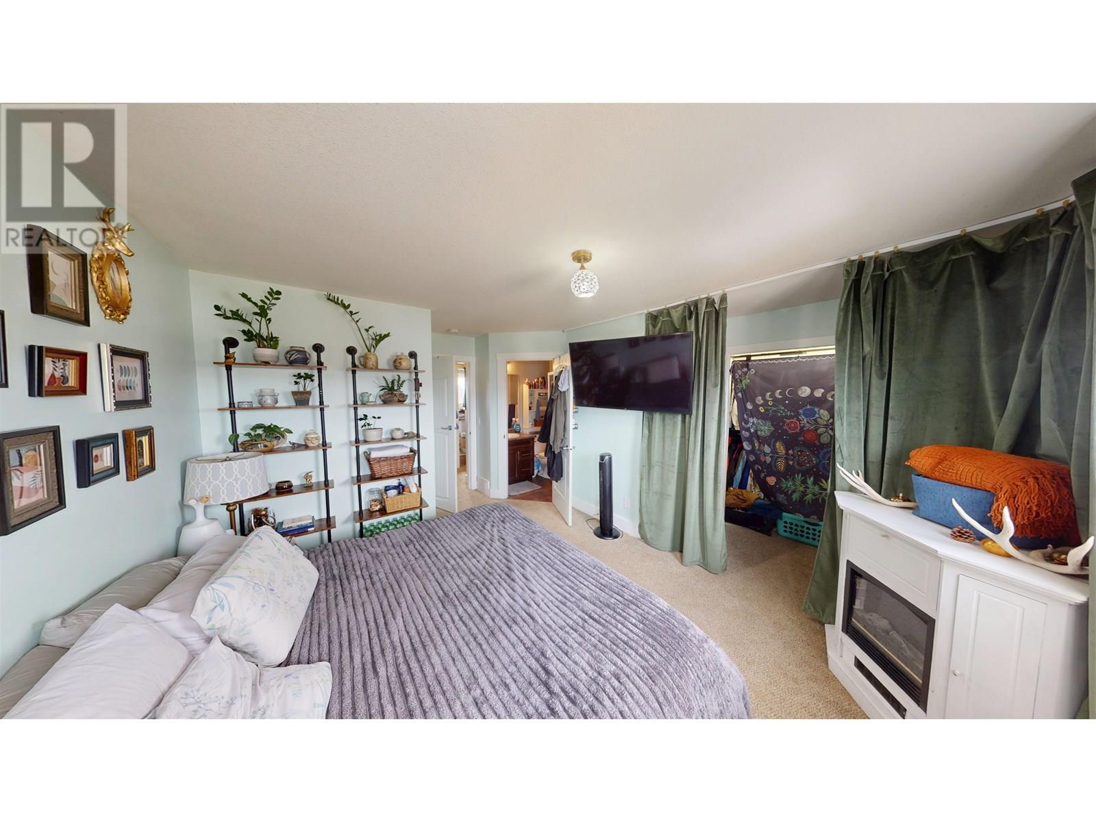 9219 102 AVENUE, Fort St. John