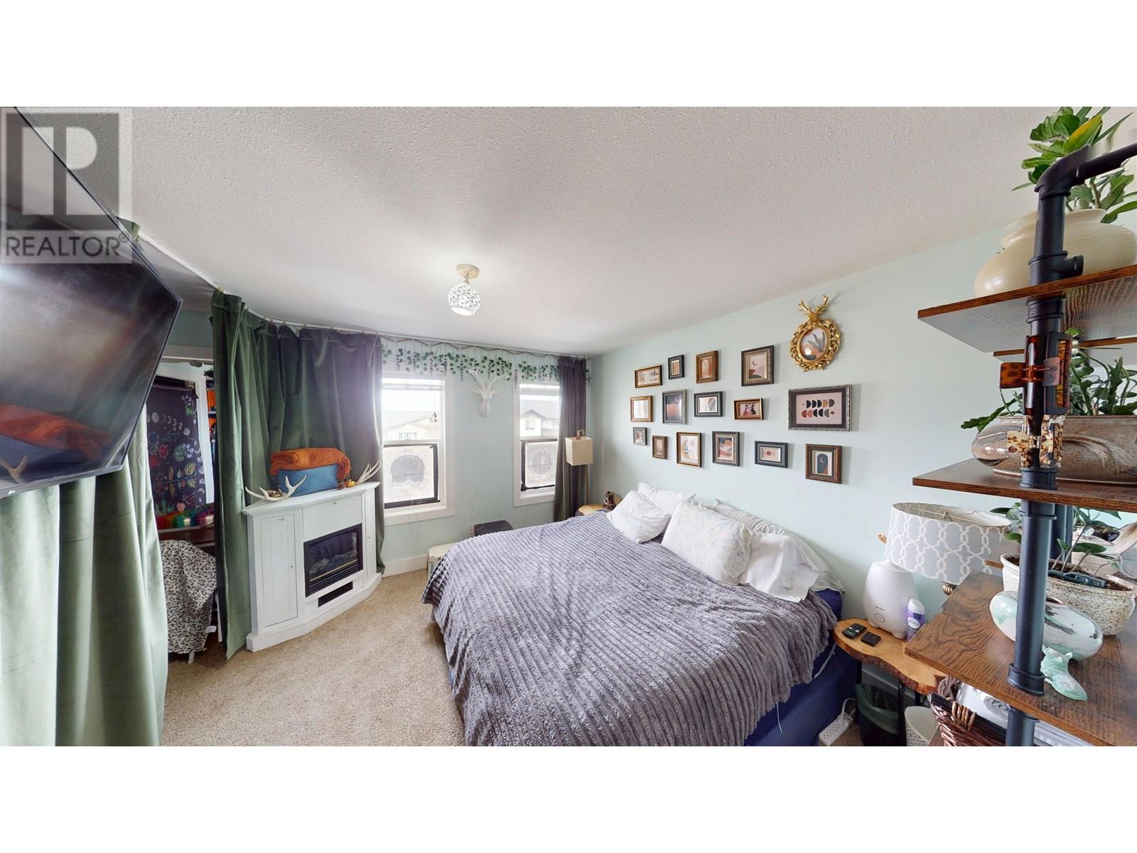 9219 102 AVENUE, Fort St. John