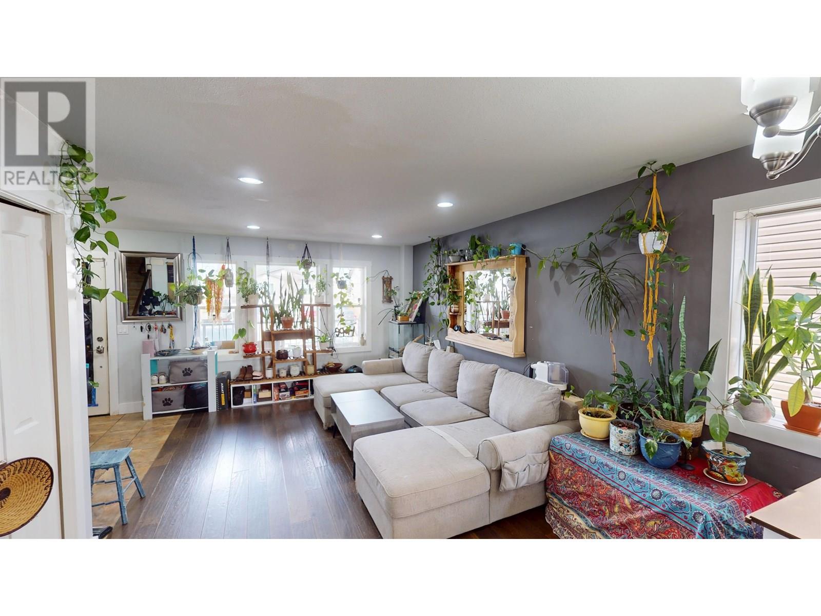 9219 102 AVENUE, Fort St. John
