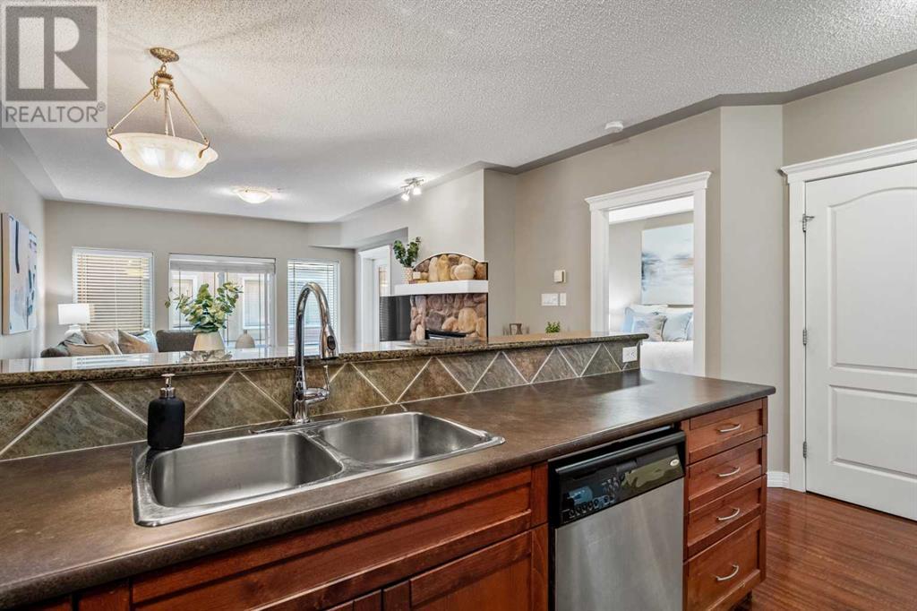 Single Family House for Sale in   Discovery Ridge Close SW Discovery Ridge Calgary 