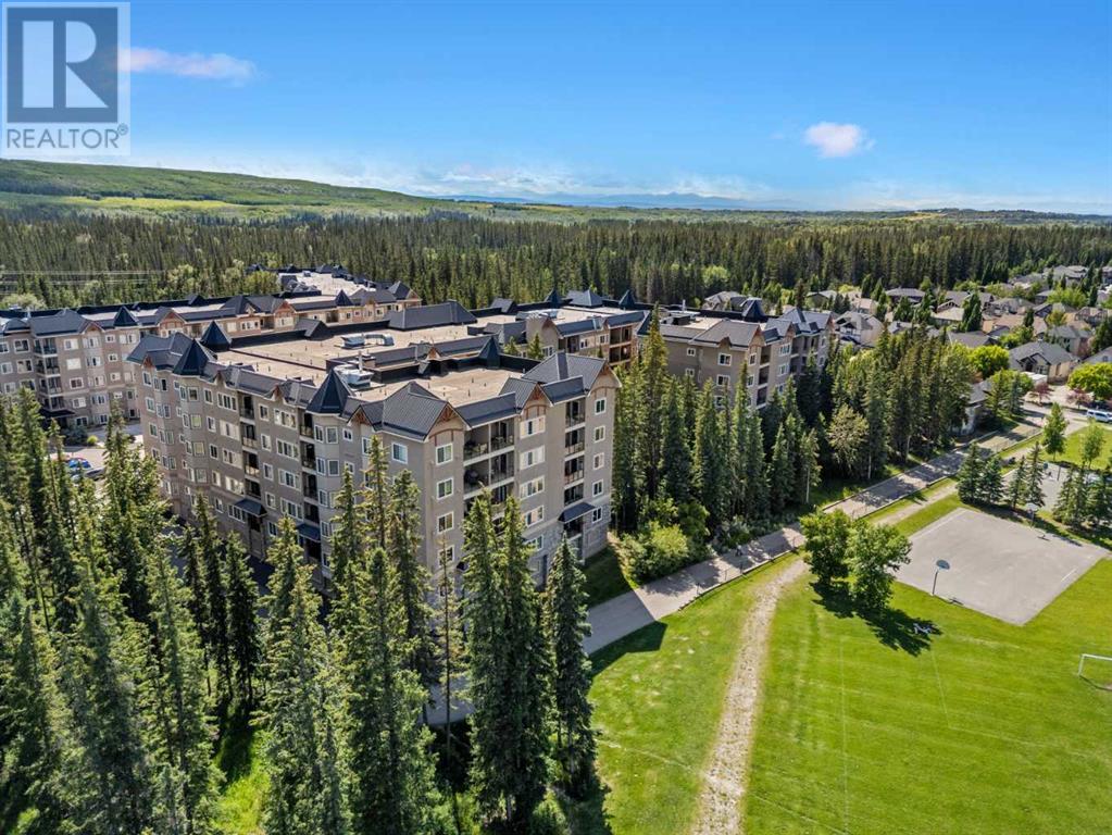 218, 30 Discovery Ridge Close SW, Calgary, Alberta