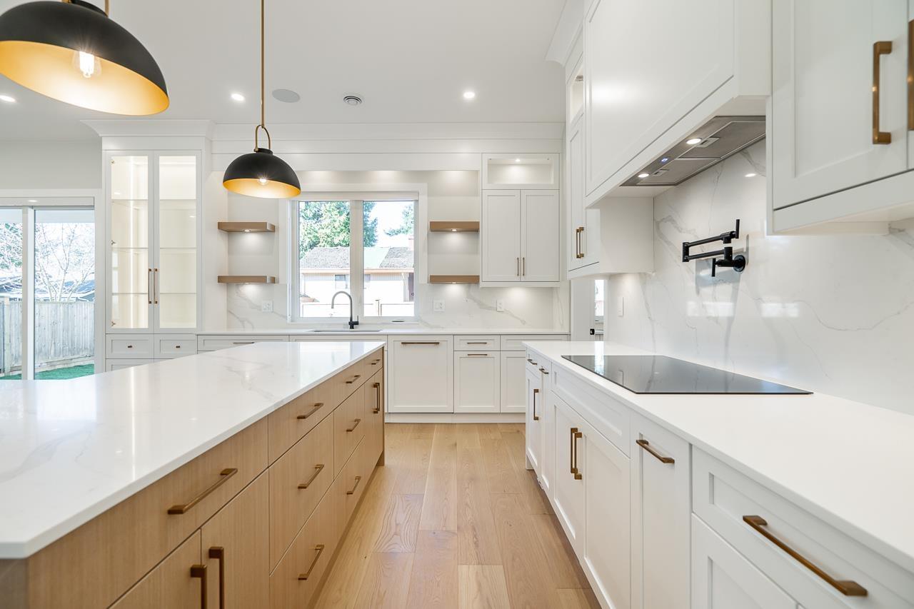 Photo 15 of 12719 25 Avenue, Surrey BC