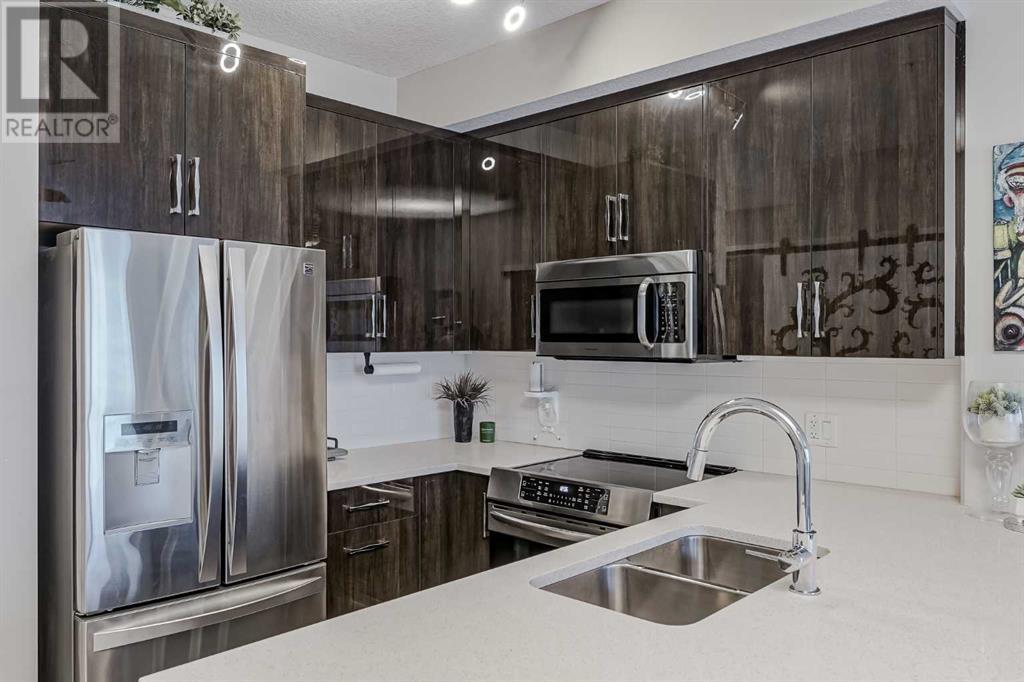 Single Family House for Sale in    Avenue NW Mount Pleasant Calgary 