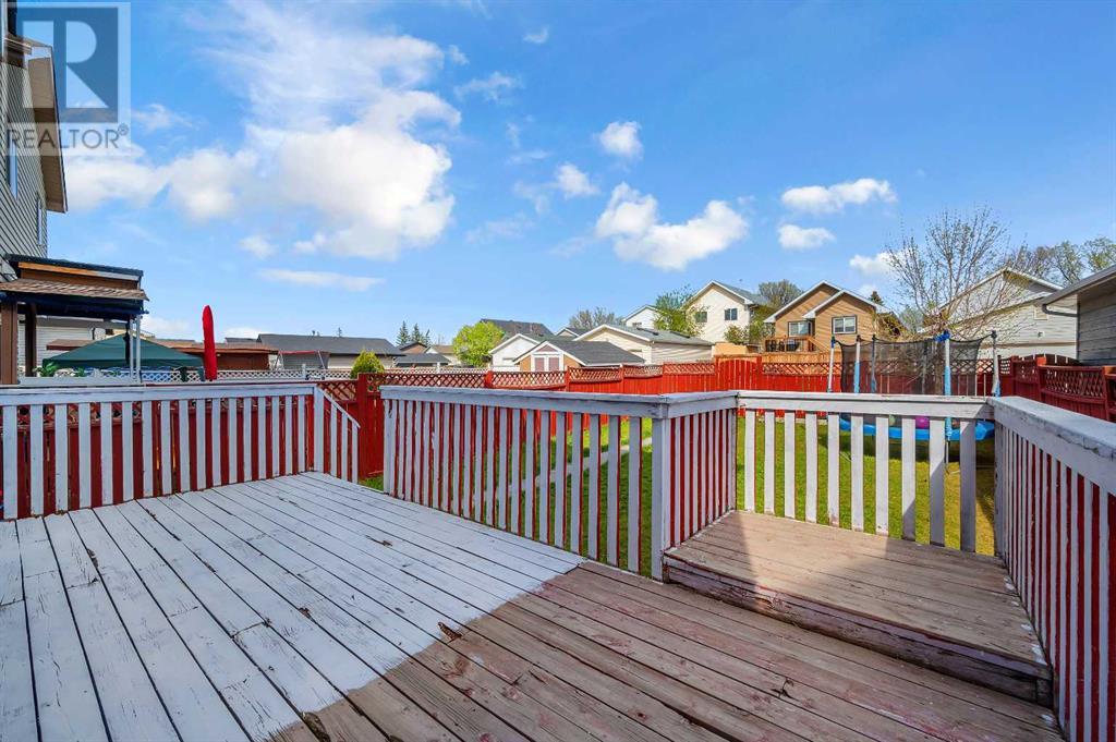 137 Martinpark Way NE, Calgary, Alberta