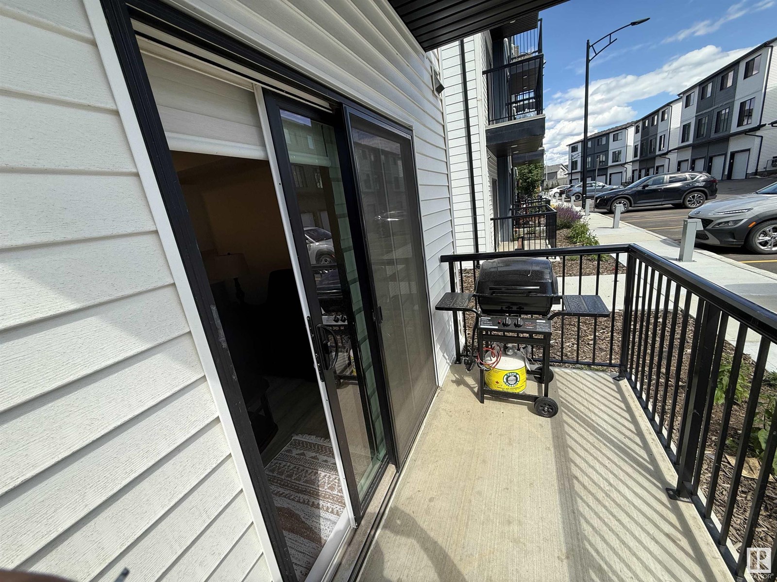 Photo 6 of 104 864 Secord Bv Nw, Edmonton AB