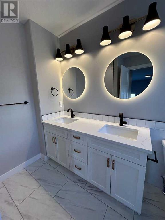 Single Family House Bi-level for Sale in   Street Westgate Grande Prairie 