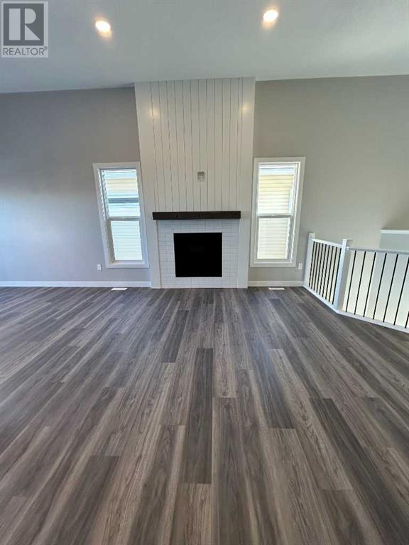 Single Family House Bi-level for Sale in   Street Westgate Grande Prairie 