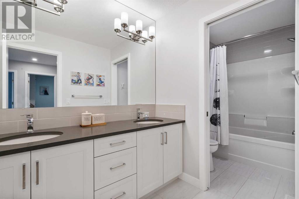 Single Family House for Sale in  Magnolia Terrace SE Mahogany Calgary 