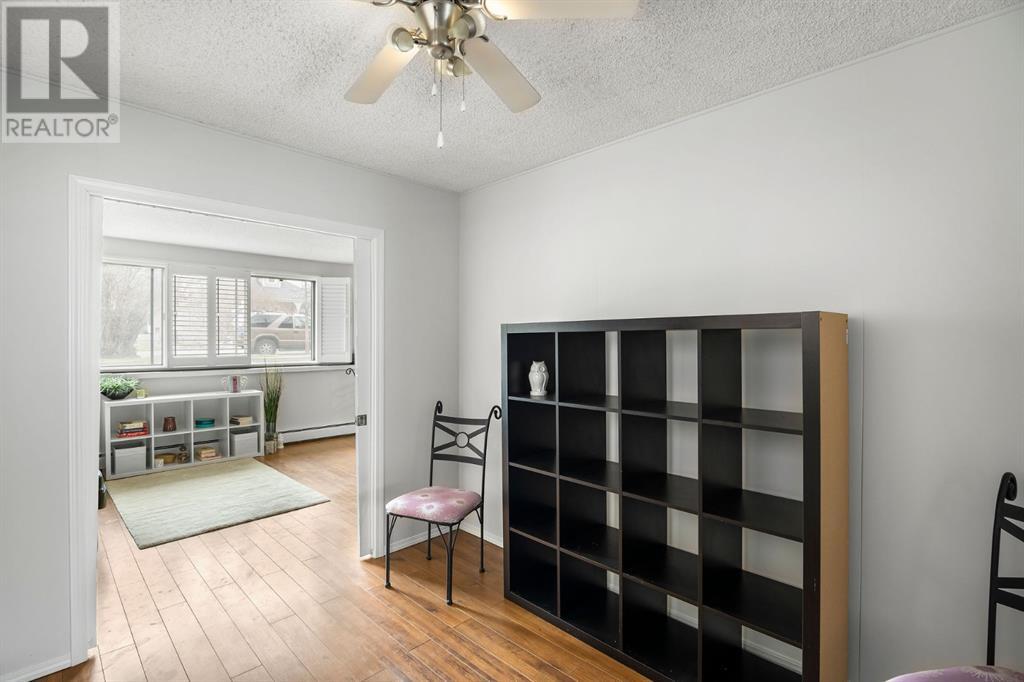 Single Family House for Sale in    Avenue NW Sunnyside Calgary 