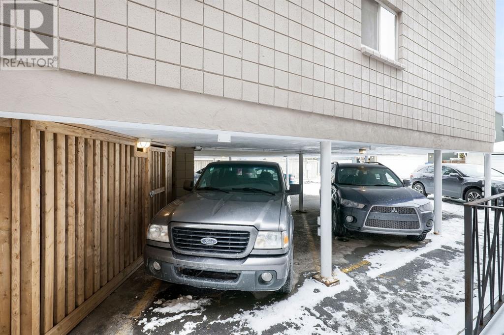 1, 916 3 Avenue NW, Calgary, Alberta