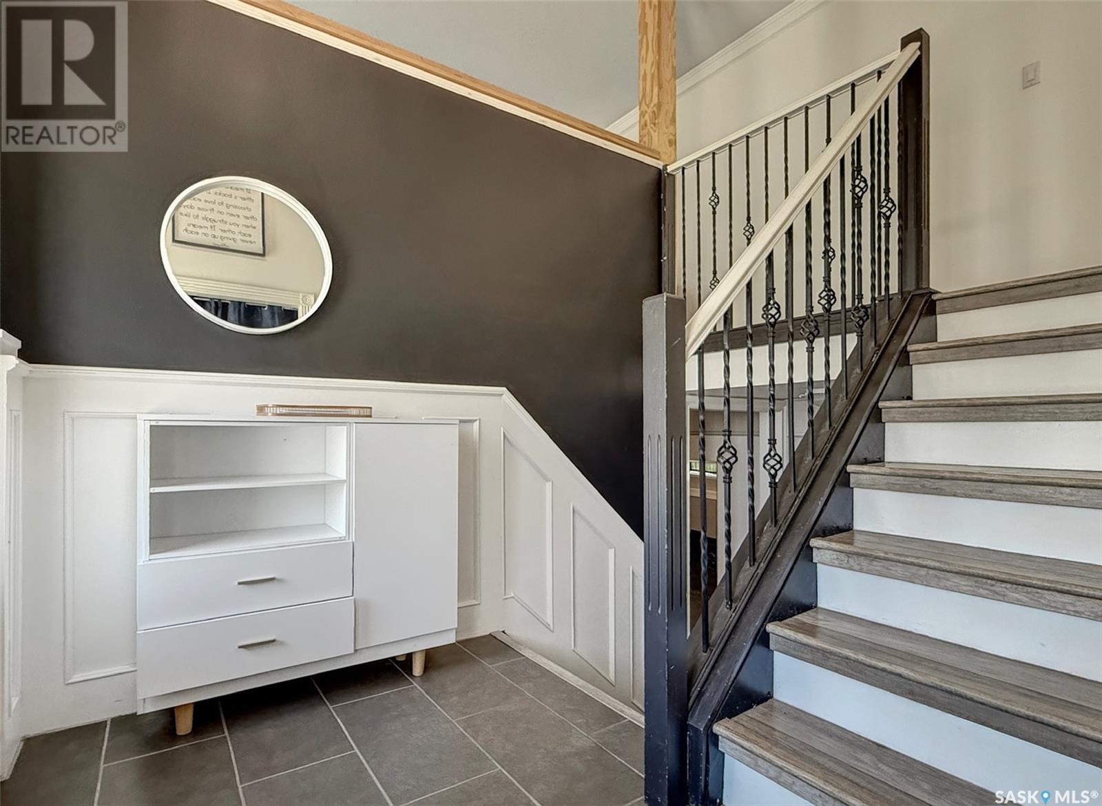 Single Family House Bi-level for Sale in  JUBILEE DRIVE Swift Current 