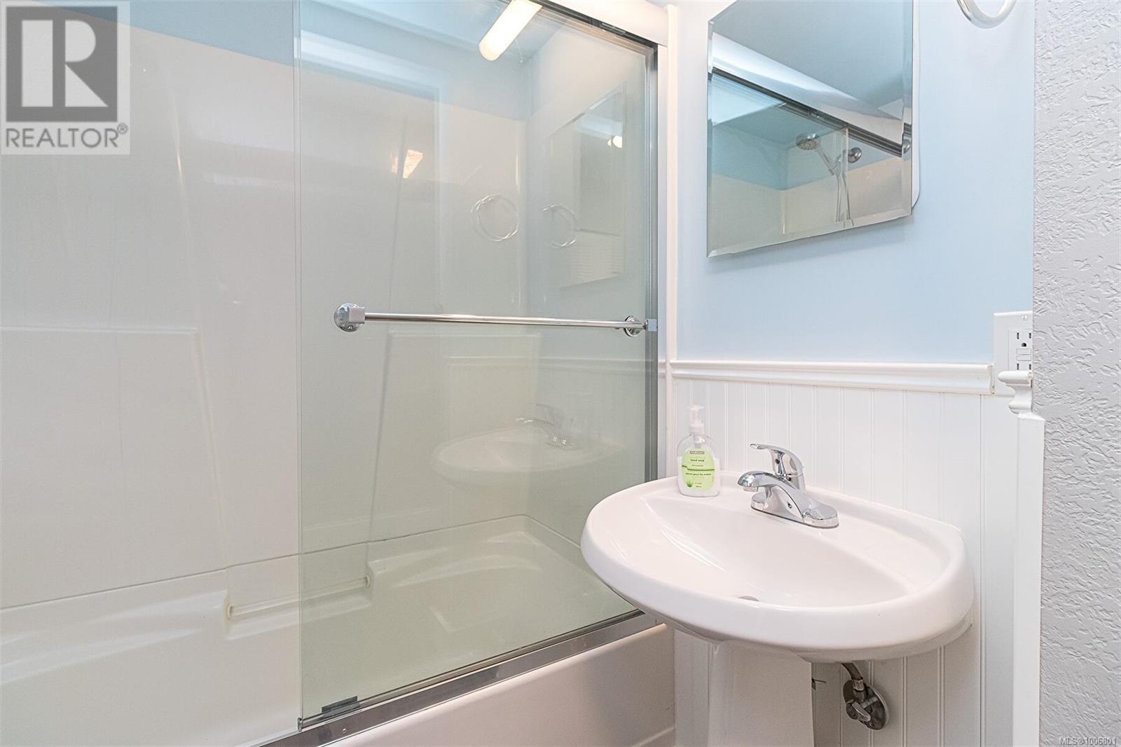 Photo 36 of 310 1009 Mckenzie Ave, Saanich BC