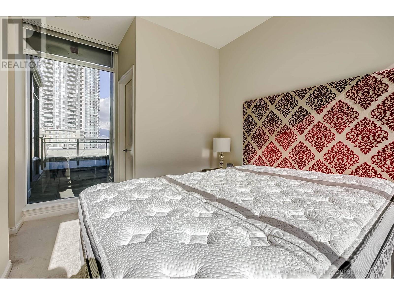 303 1211 MELVILLE STREET, Vancouver