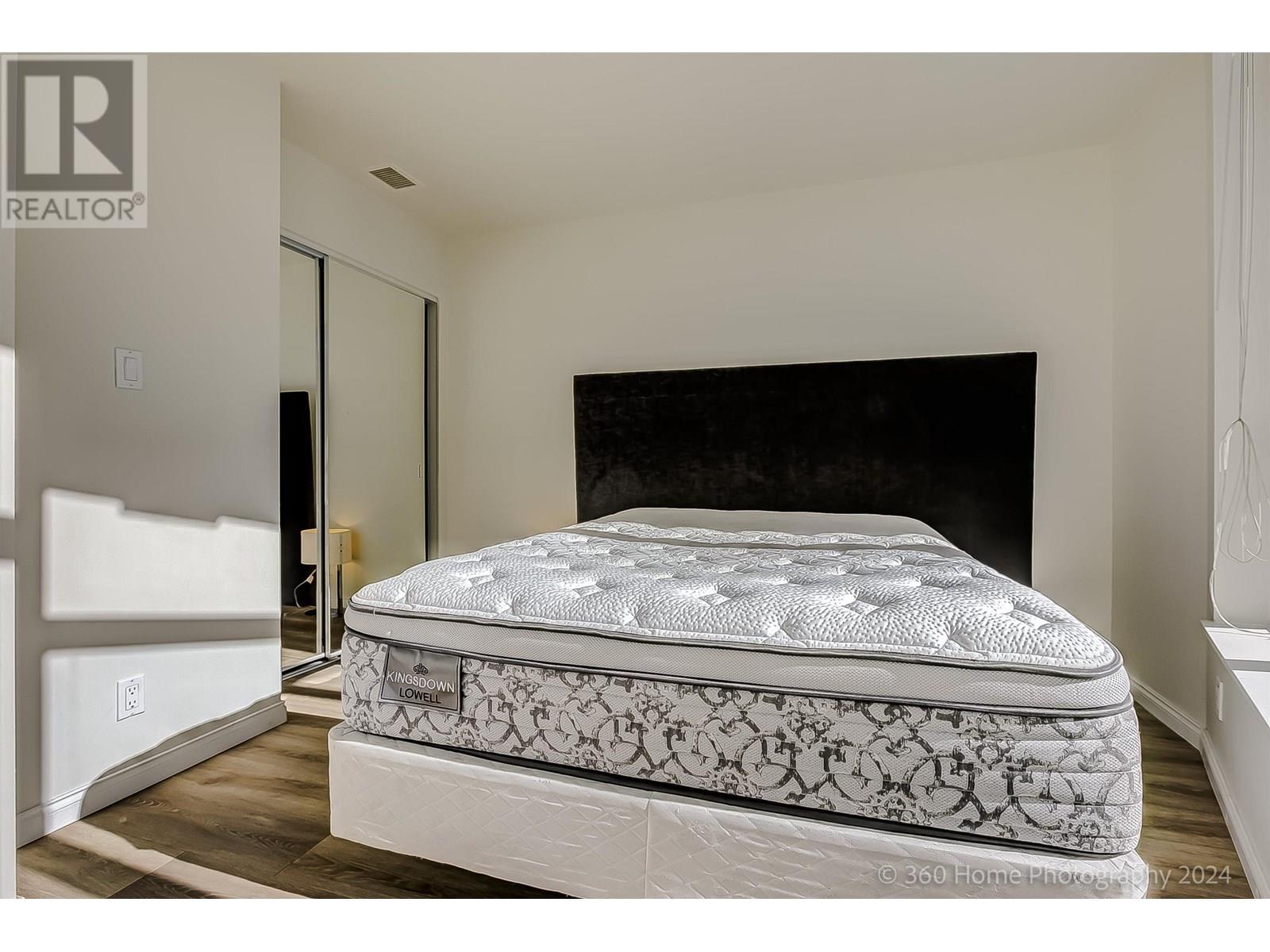 303 1211 MELVILLE STREET, Vancouver