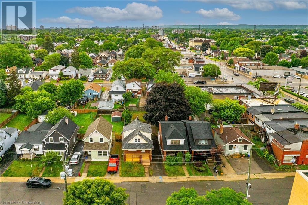 Photo 6 of 20 Crosthwaite Avenue N, Hamilton ON