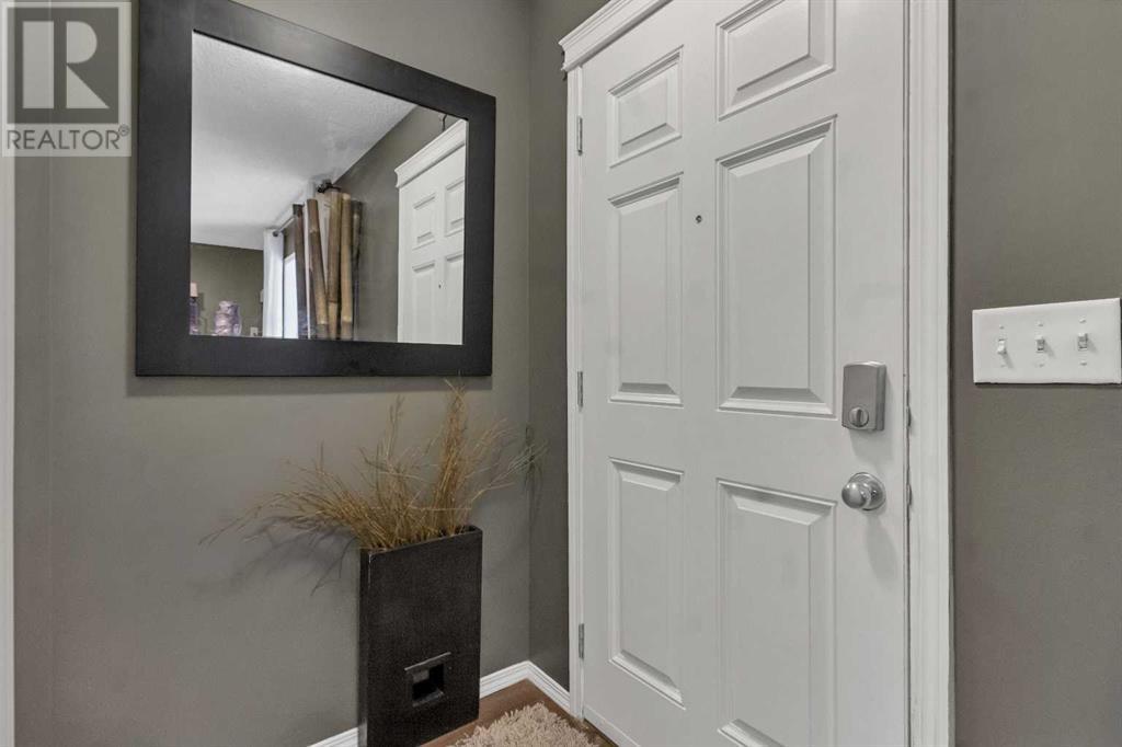 Single Family House for Sale in  Country Village Gate NE Country Hills Village Calgary 