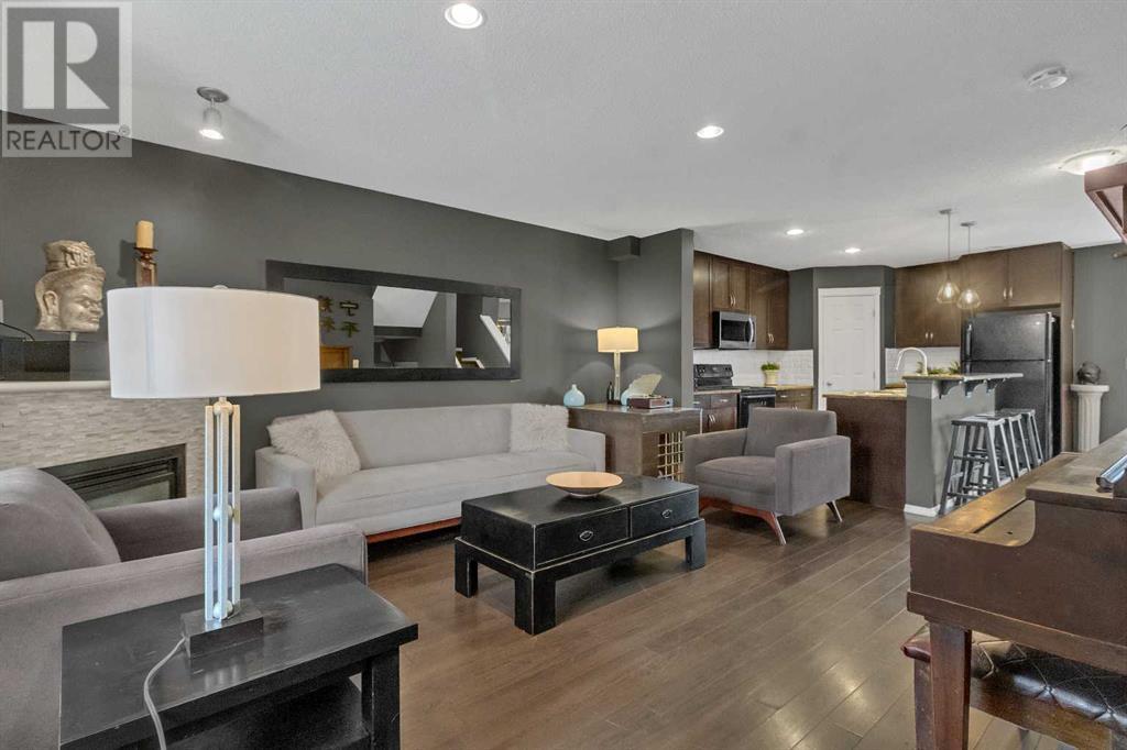 Single Family House for Sale in  Country Village Gate NE Country Hills Village Calgary 