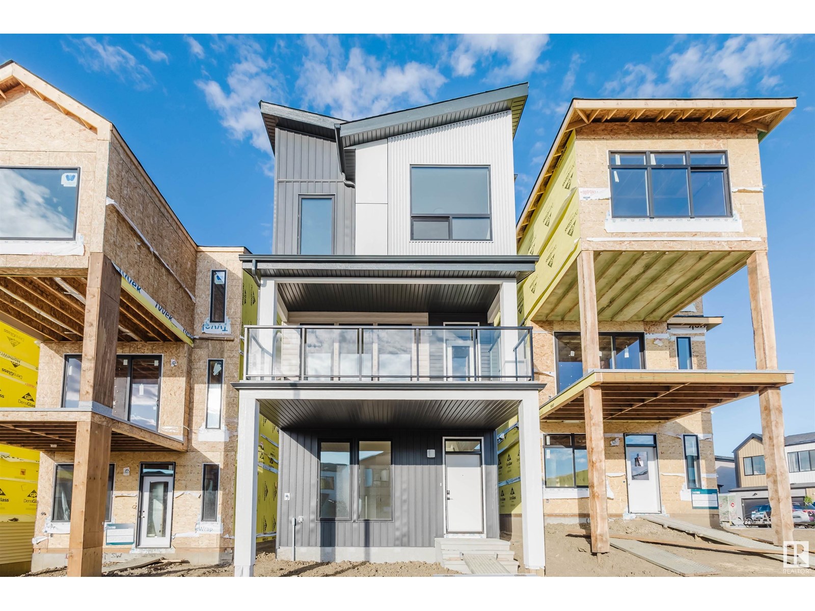 Photo 45 of 463 33 St Sw, Edmonton AB