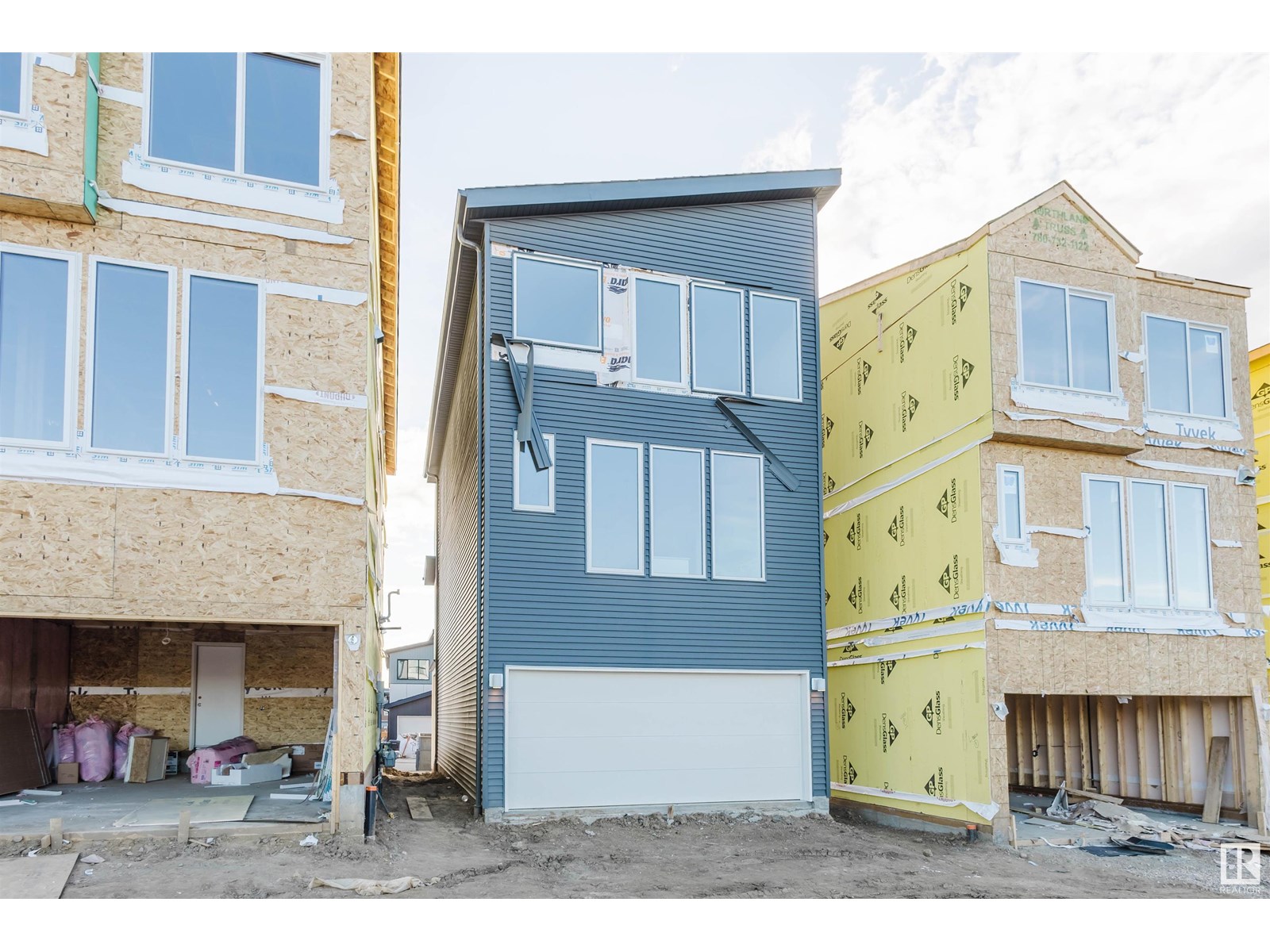Photo 49 of 463 33 St Sw, Edmonton AB