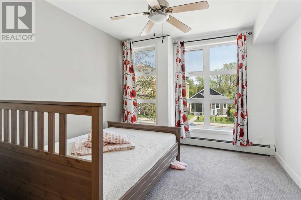 Single Family House Multi-level for Sale in    Avenue SW Mission Calgary 