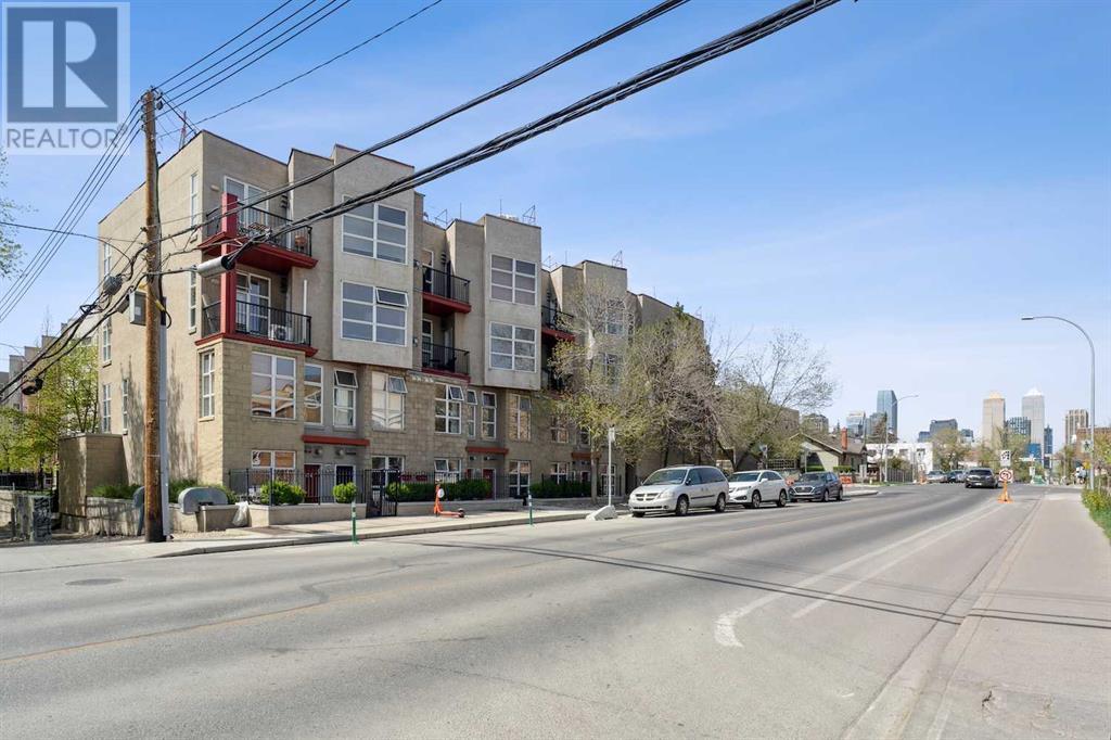 Single Family House Multi-level for Sale in    Avenue SW Mission Calgary 
