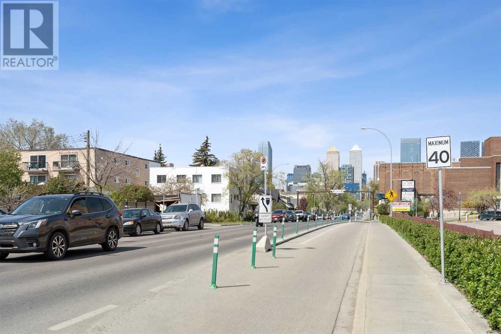 Single Family House Multi-level for Sale in    Avenue SW Mission Calgary 