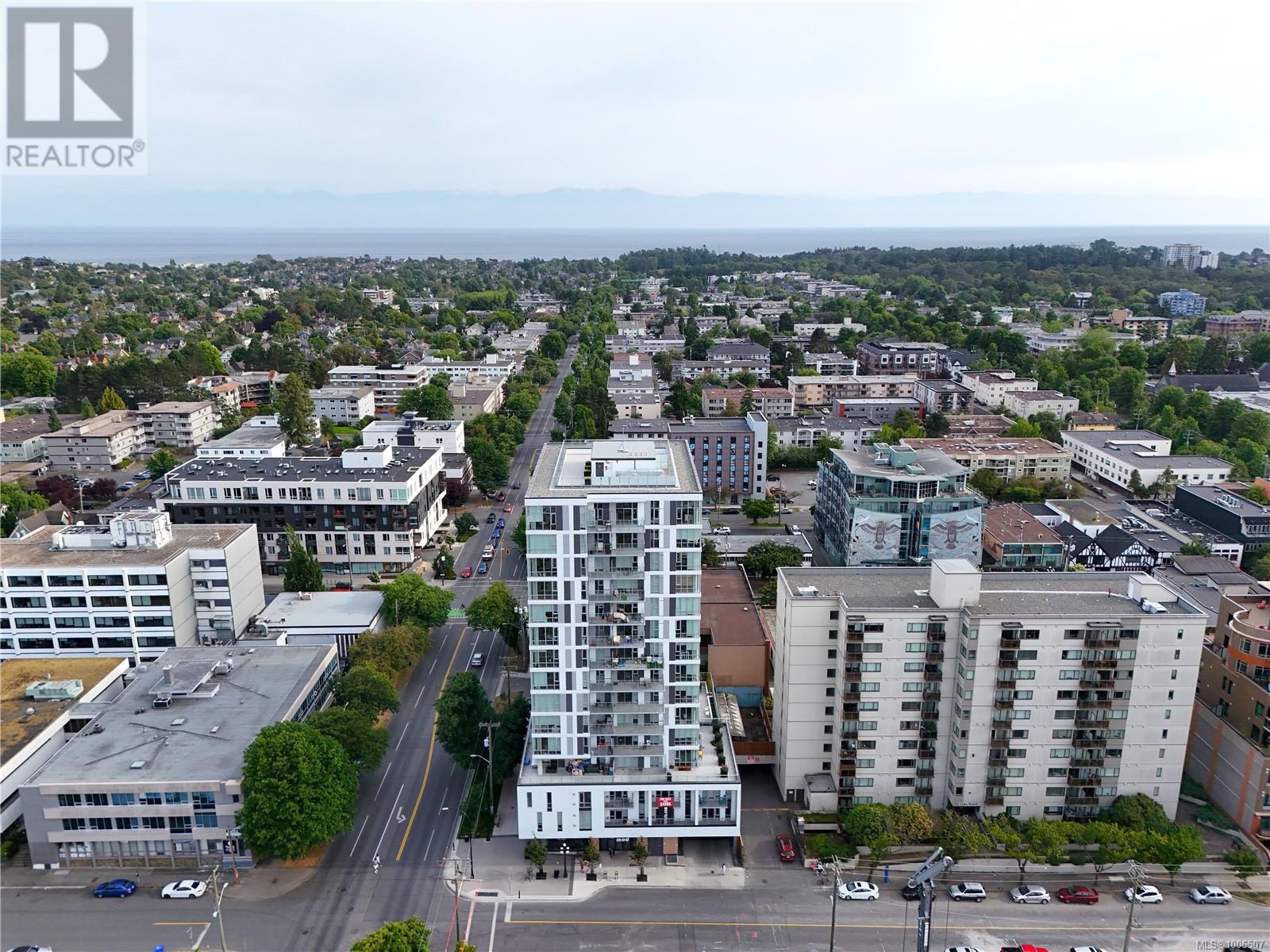 Photo 23 of 908 1097 View St, Victoria BC