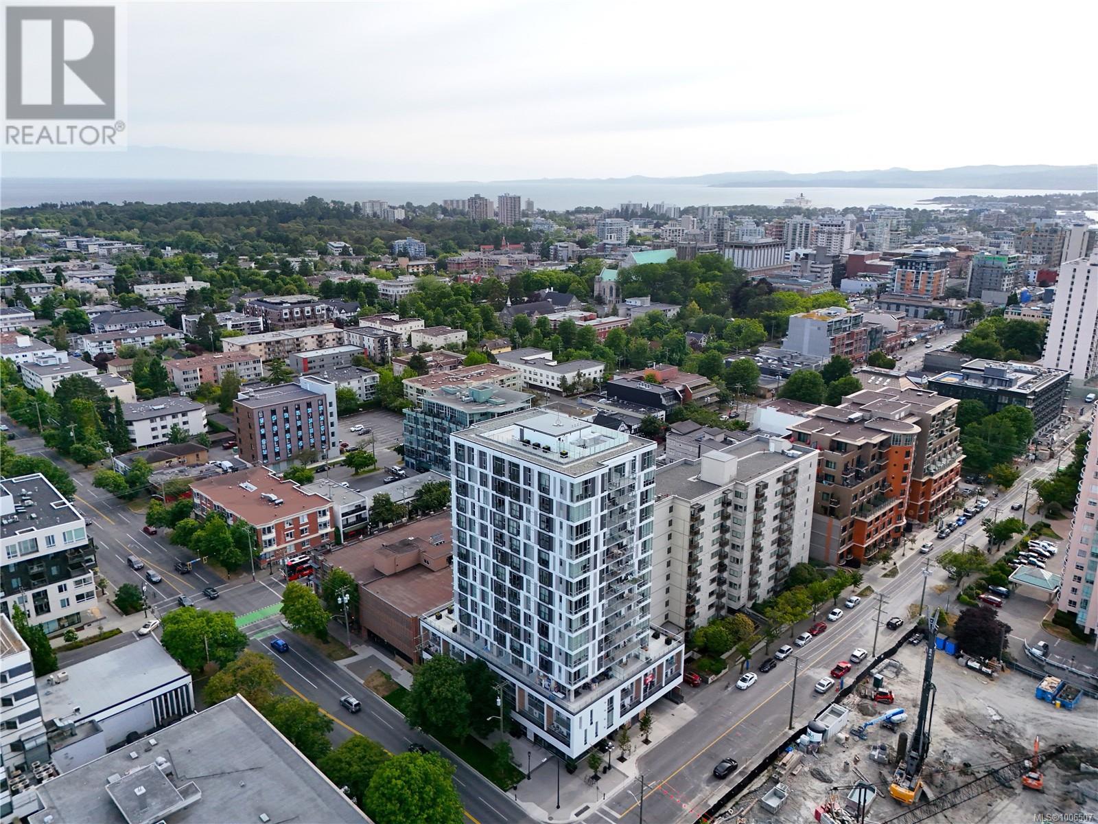 Photo 22 of 908 1097 View St, Victoria BC