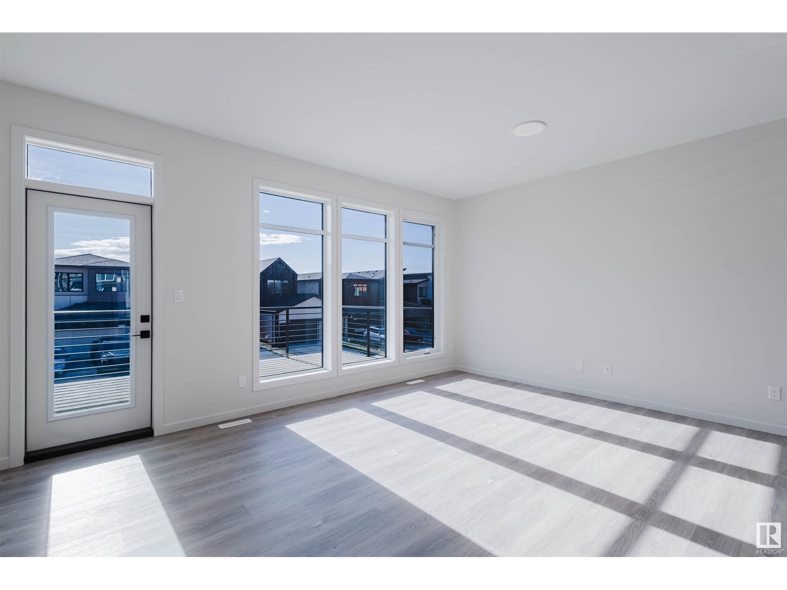 Photo 49 of 415 33 St Sw, Edmonton AB