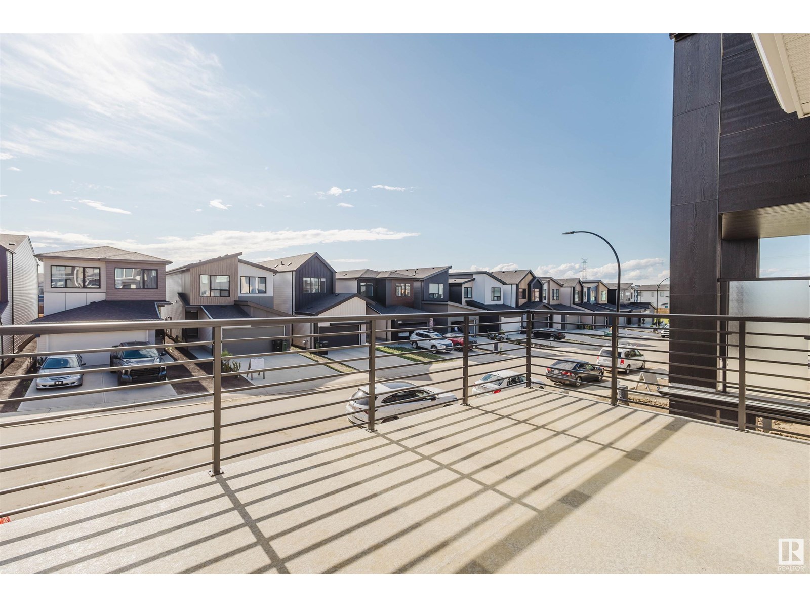 Photo 34 of 415 33 St Sw, Edmonton AB