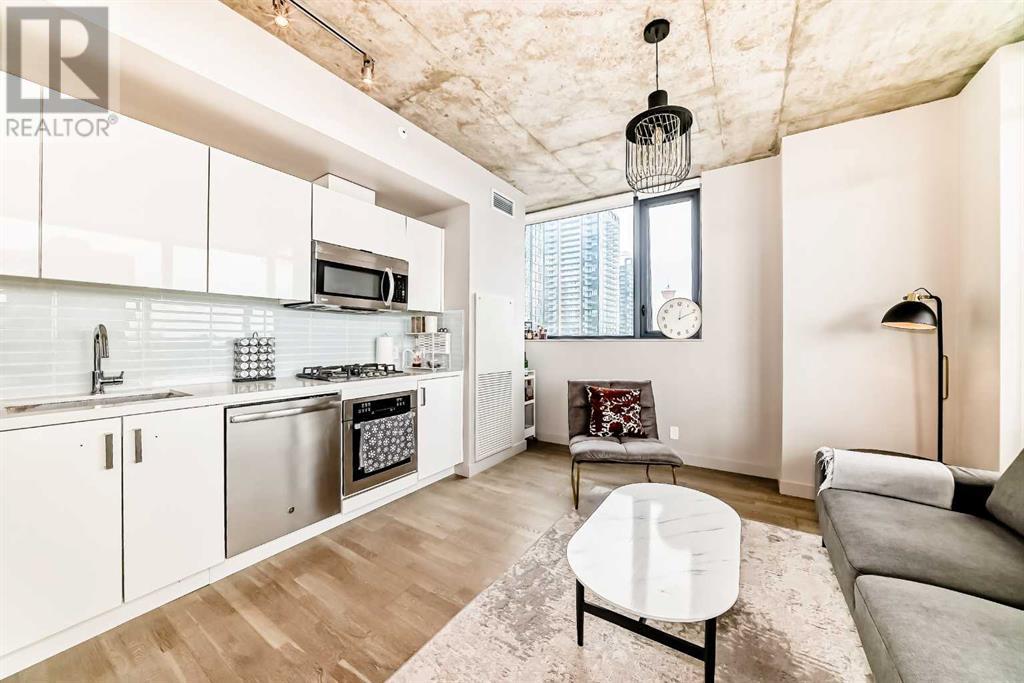 Single Family House for Sale in    Street SW Beltline Calgary 