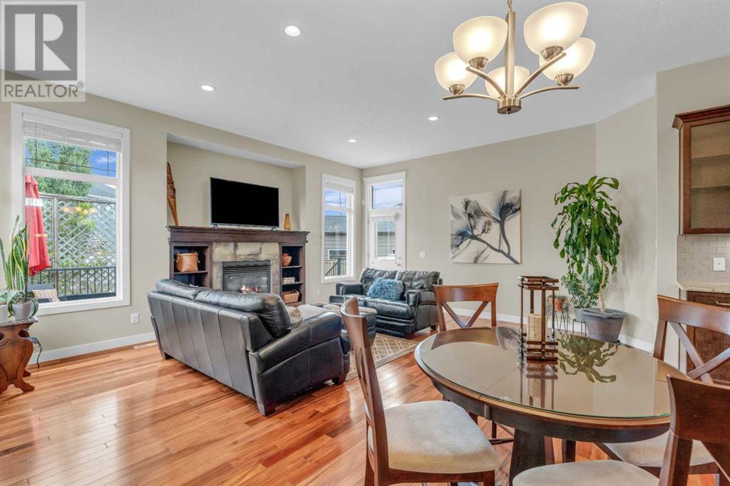 Single Family House for Sale in  Evanspark Gardens NW Evanston Calgary 