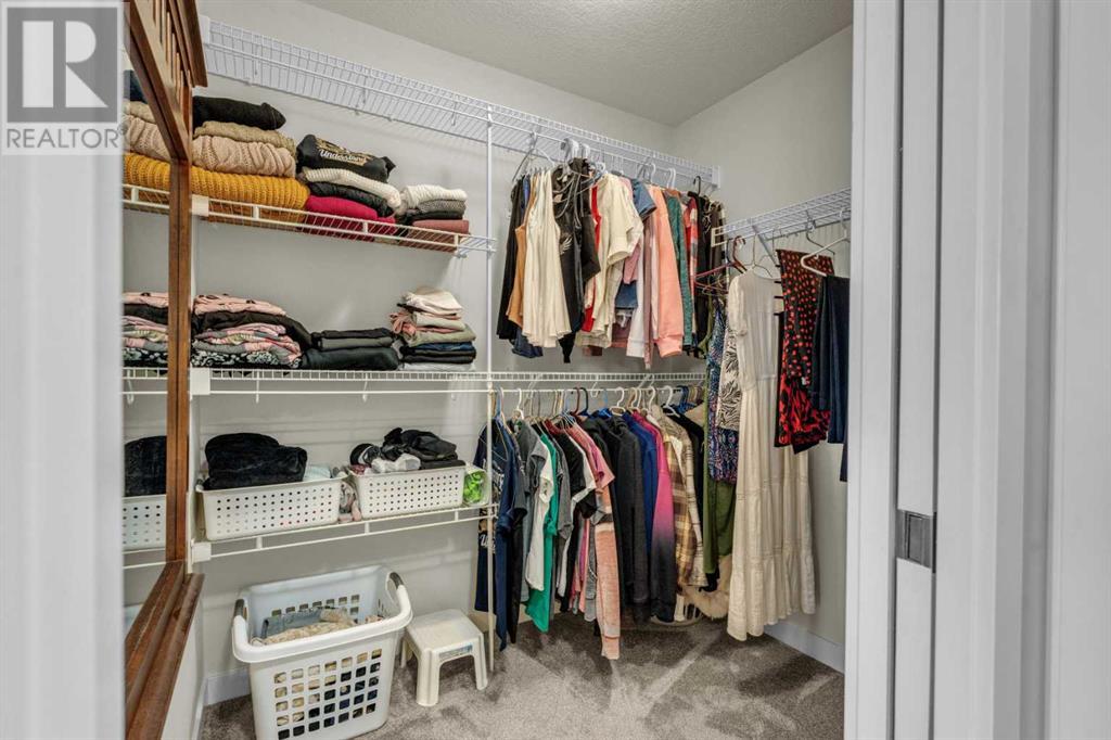Single Family House for Sale in  Evanspark Gardens NW Evanston Calgary 
