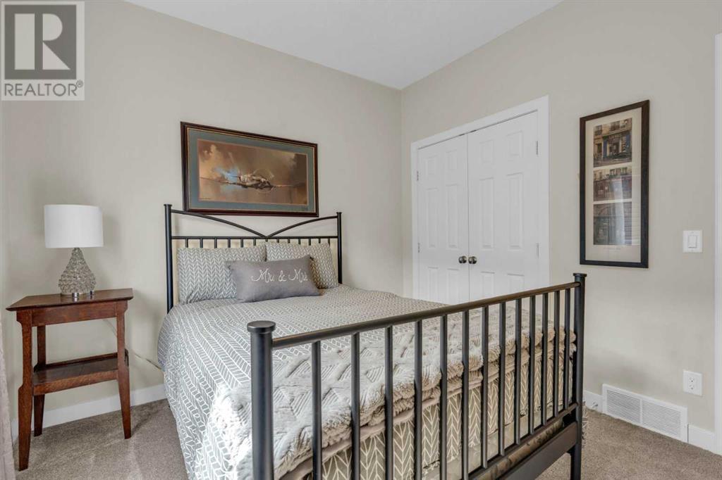 Single Family House for Sale in  Evanspark Gardens NW Evanston Calgary 