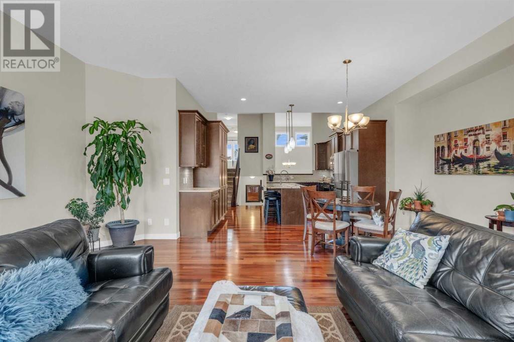 Single Family House for Sale in  Evanspark Gardens NW Evanston Calgary 