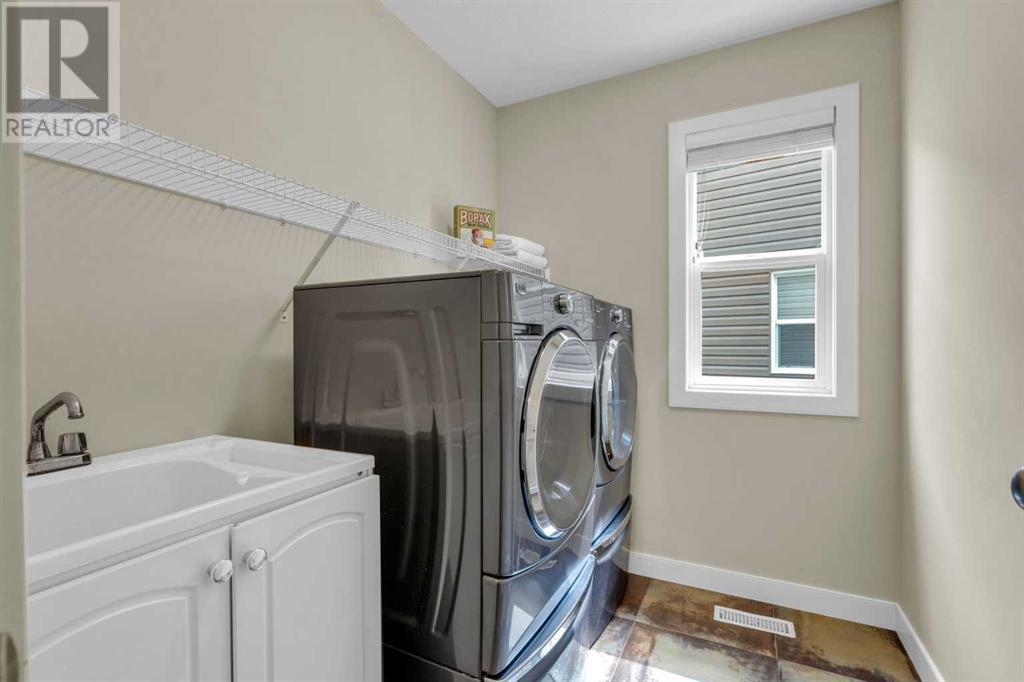 Single Family House for Sale in  Evanspark Gardens NW Evanston Calgary 