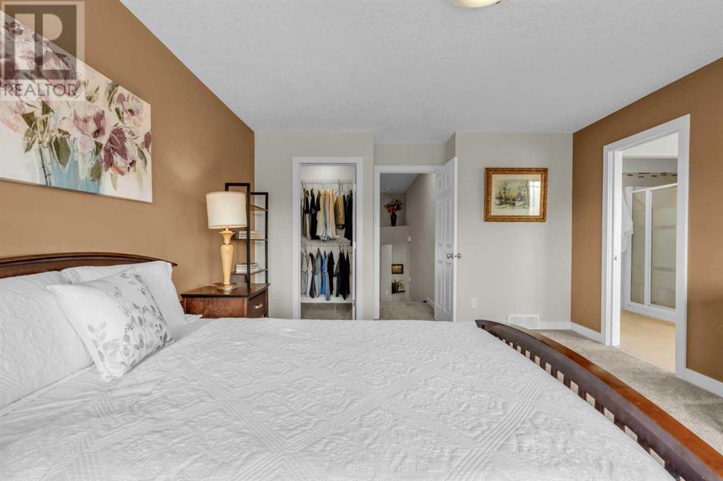 Single Family House for Sale in  Evanspark Gardens NW Evanston Calgary 