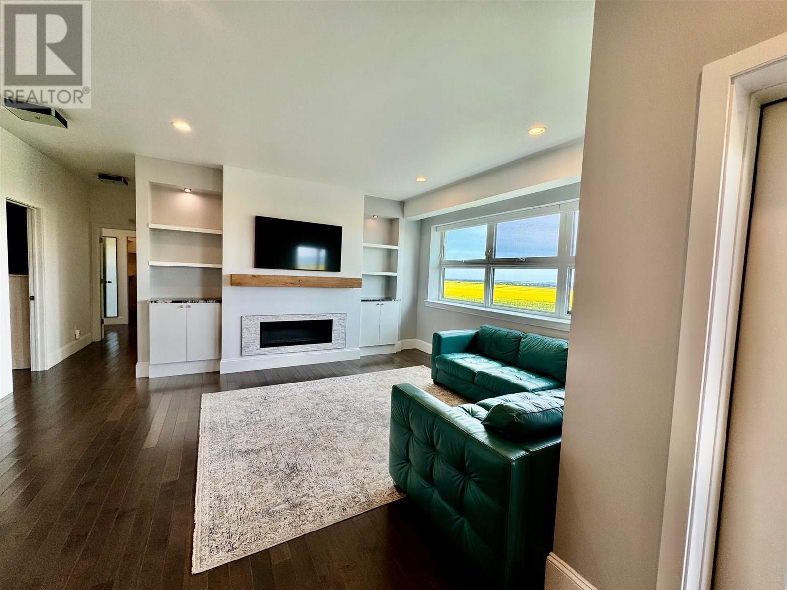 6334 207 Road, Dawson Creek