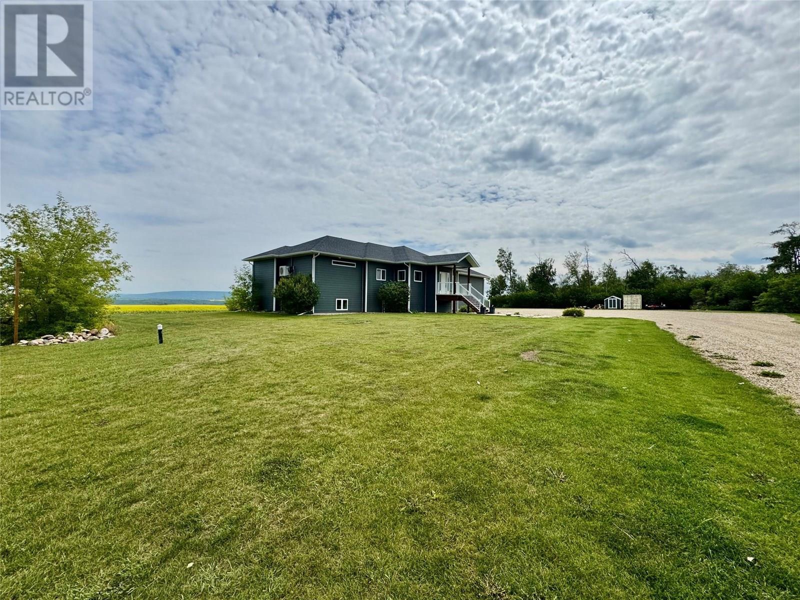 6334 207 Road, Dawson Creek