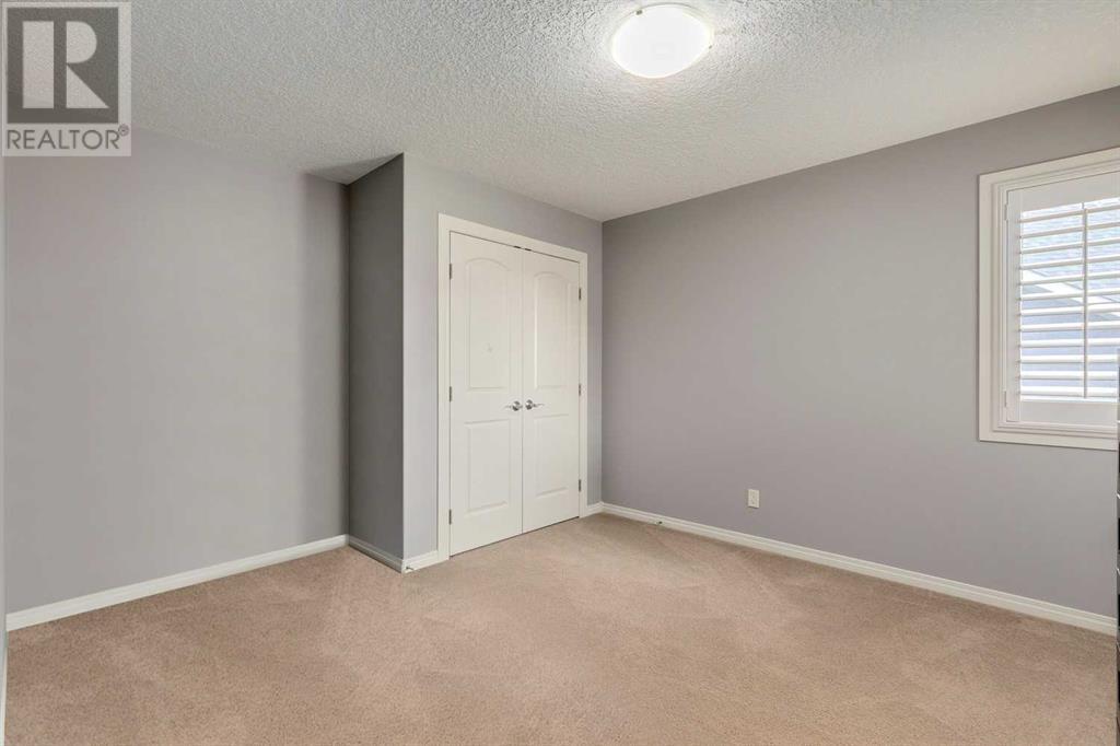 Single Family House for Sale in  Cranarch Heights SE Cranston Calgary 