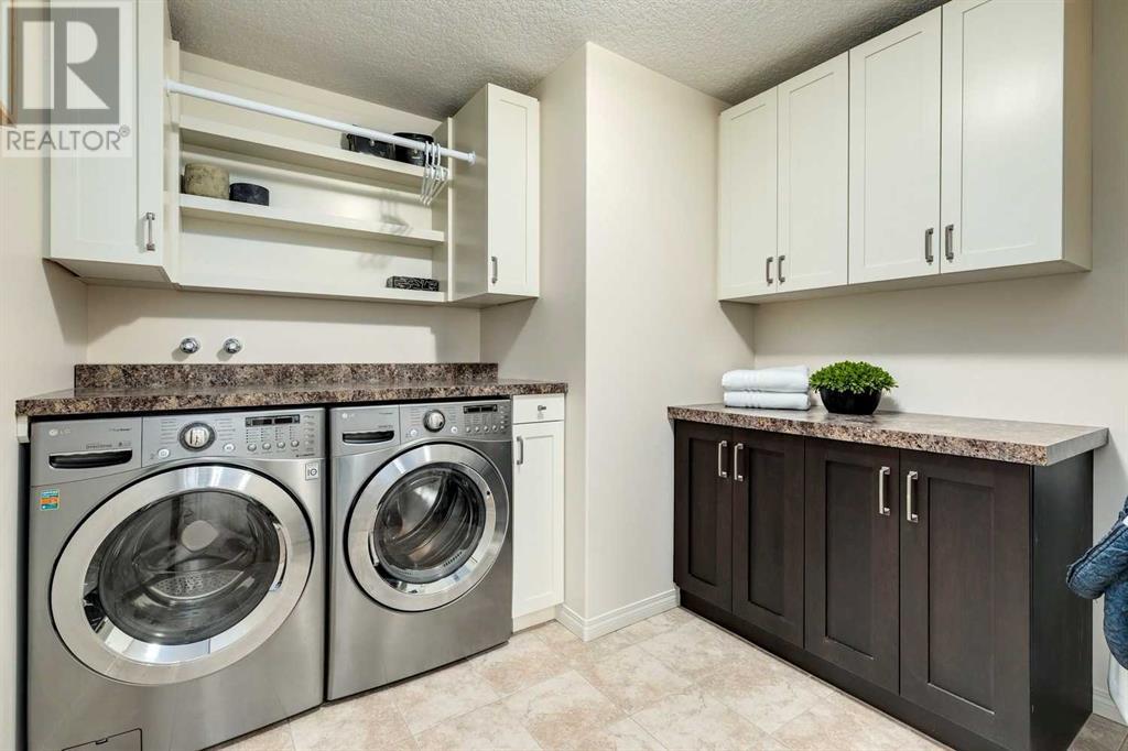 Single Family House for Sale in  Cranarch Heights SE Cranston Calgary 
