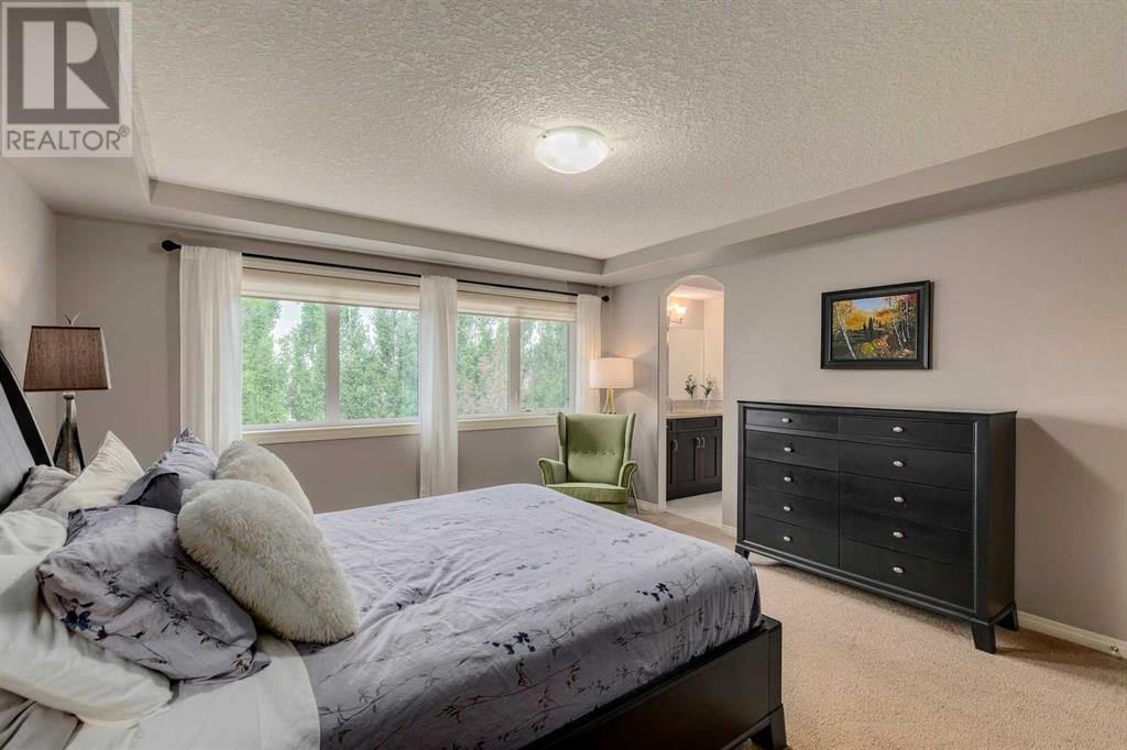 Single Family House for Sale in  Cranarch Heights SE Cranston Calgary 