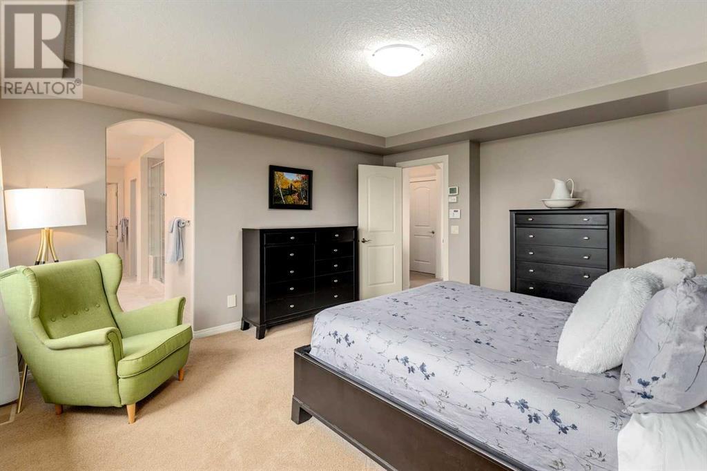 Single Family House for Sale in  Cranarch Heights SE Cranston Calgary 