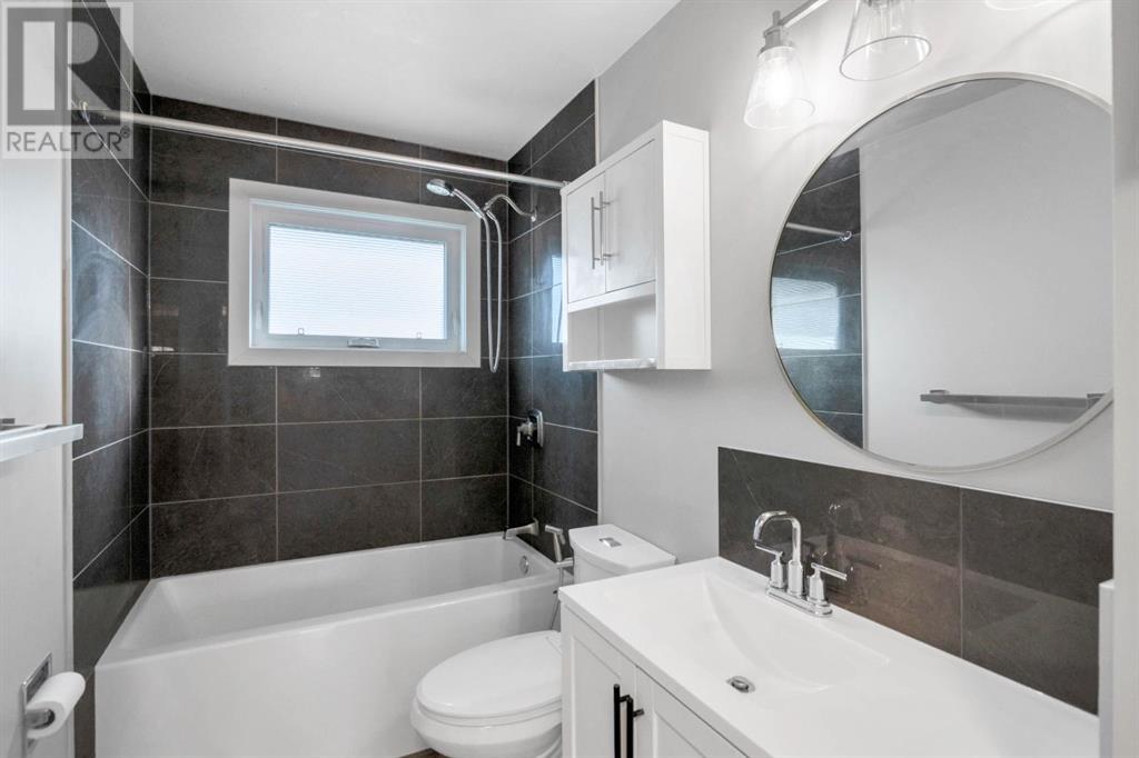 Single Family House Bungalow for Sale in  Cheltenham Road NW Collingwood Calgary 