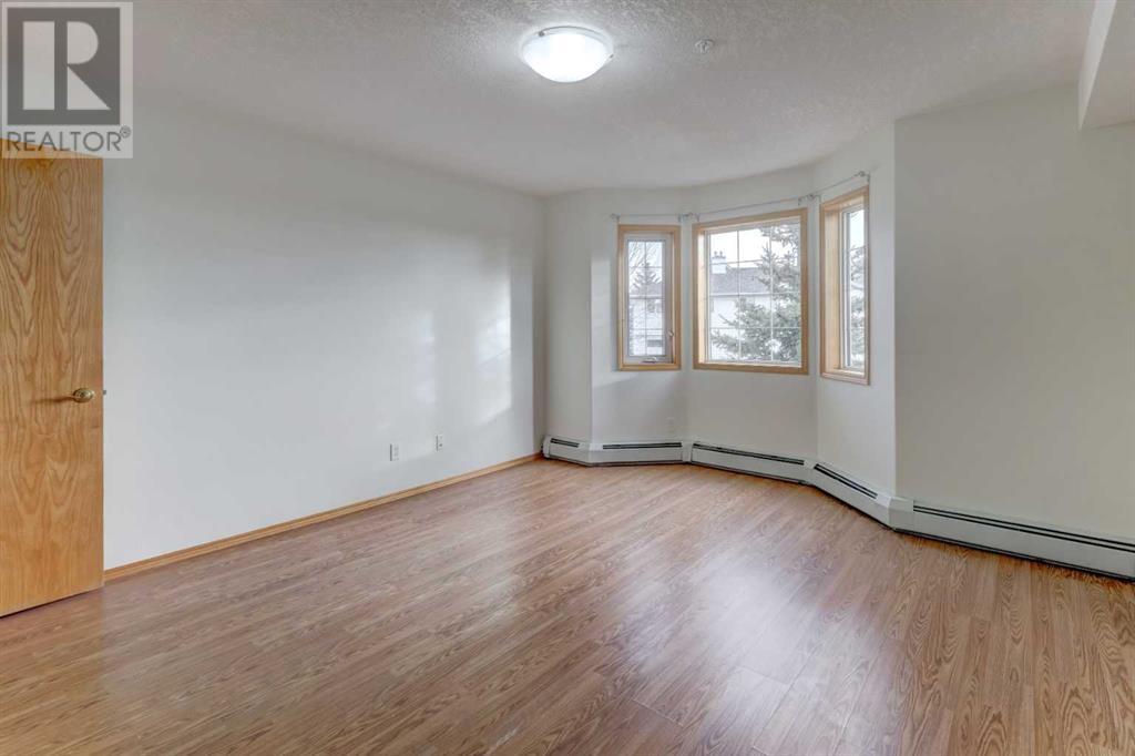 Single Family House for Sale in   Country Hills Road NW Country Hills Calgary 
