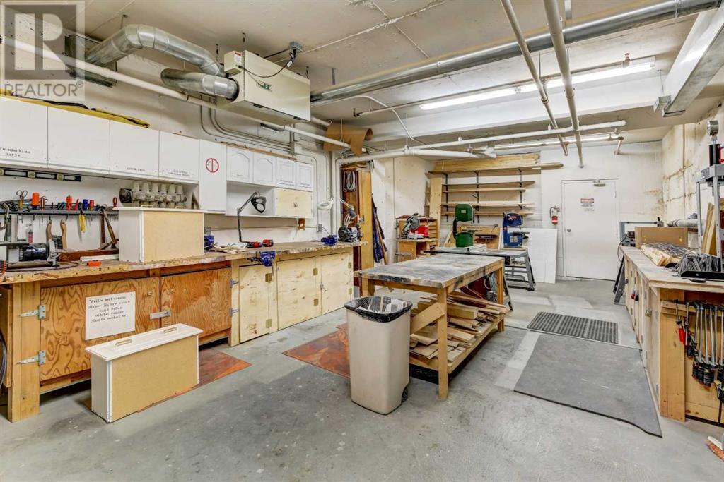 Single Family House for Sale in   Country Hills Road NW Country Hills Calgary 